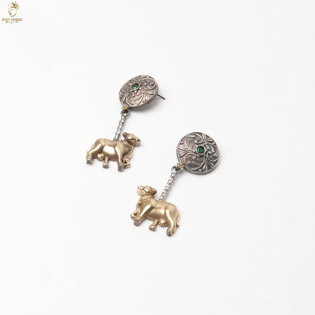 Oxidised Dual-Tone Elephant Necklace Set | Engraved Round Pendant | Pearl Drops | KV-5250